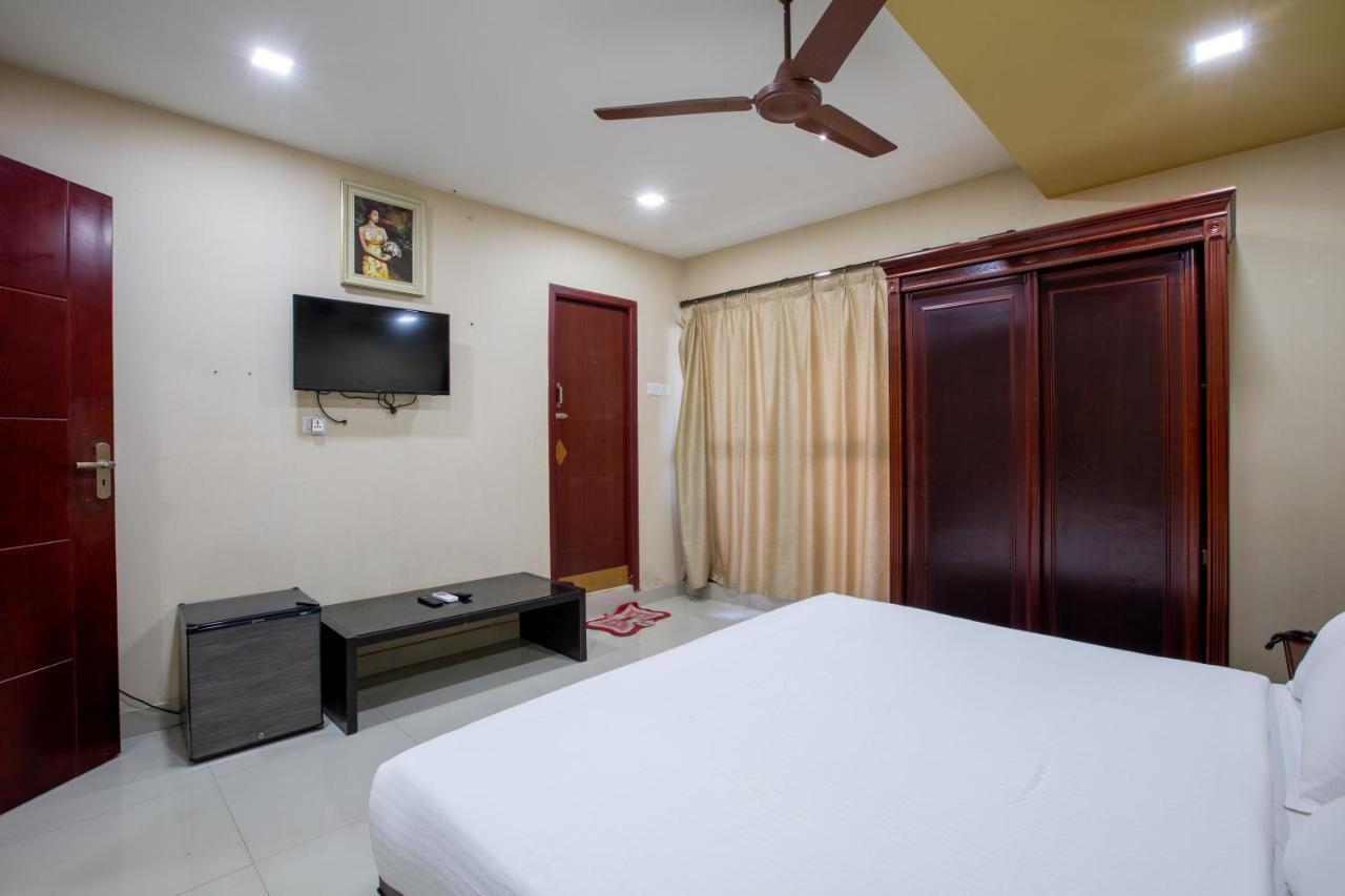 Svs Grande Hotel Pudukkottai Ngoại thất bức ảnh