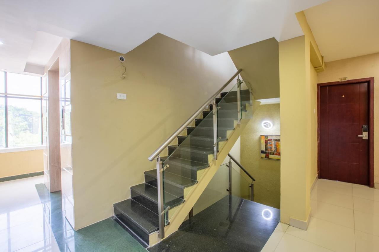 Svs Grande Hotel Pudukkottai Ngoại thất bức ảnh