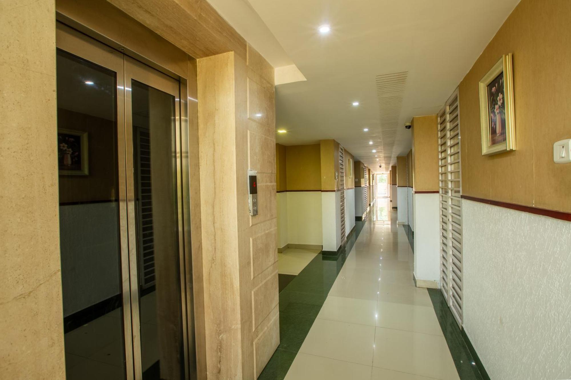 Svs Grande Hotel Pudukkottai Ngoại thất bức ảnh